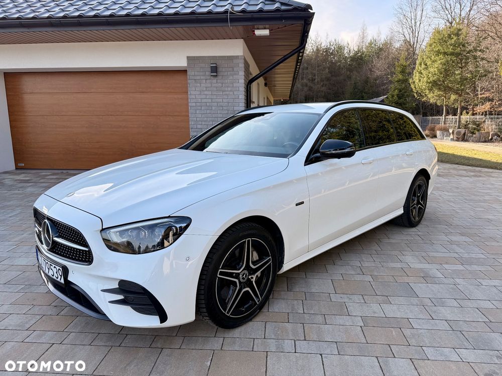 Mercedes-Benz Klasa E 300 de 9G-TRONIC - 39