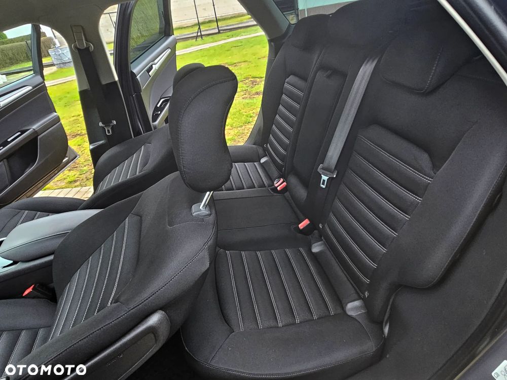 Ford Mondeo 2.0 TDCi Titanium - 34