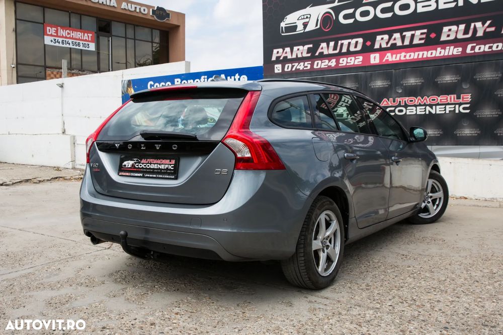 Volvo V60 D2 Geartronic Kinetic - 4