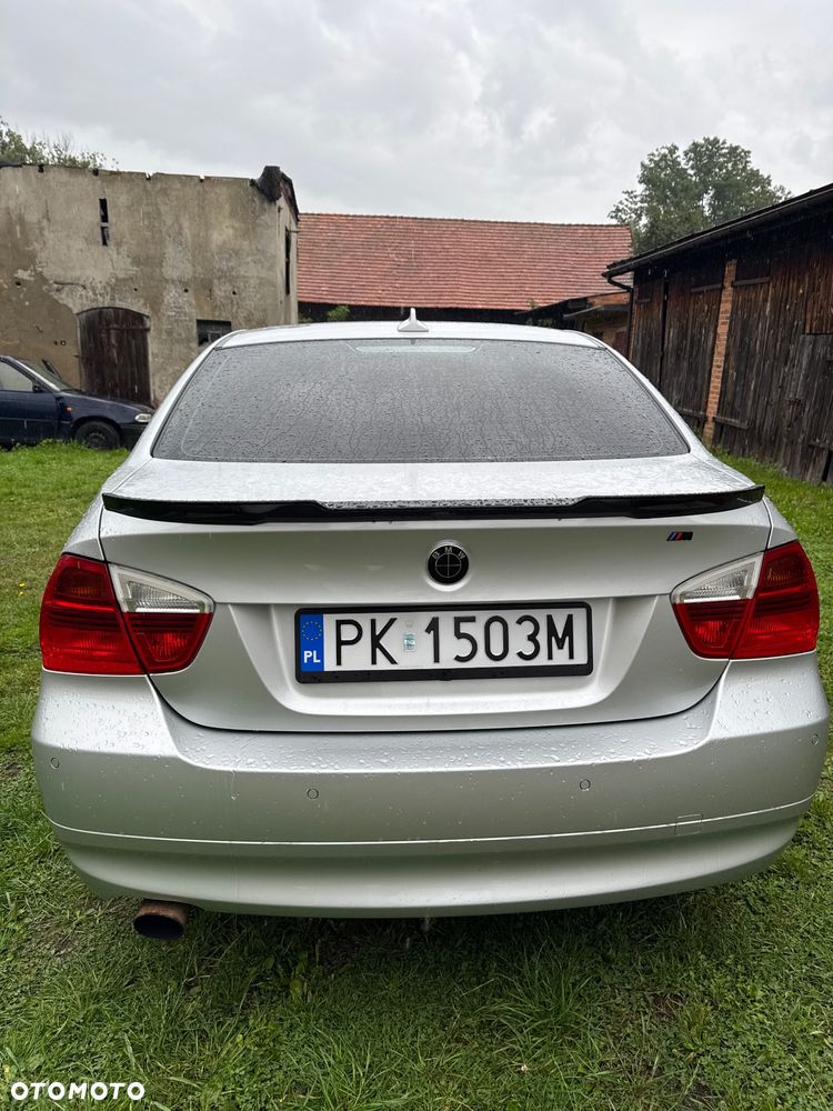 BMW Seria 3 320i - 7