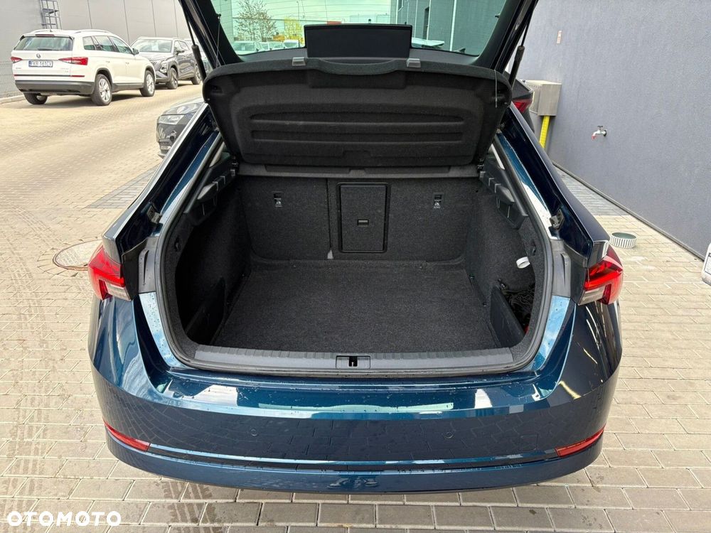 Skoda Octavia 2.0 TDI Ambition DSG - 18