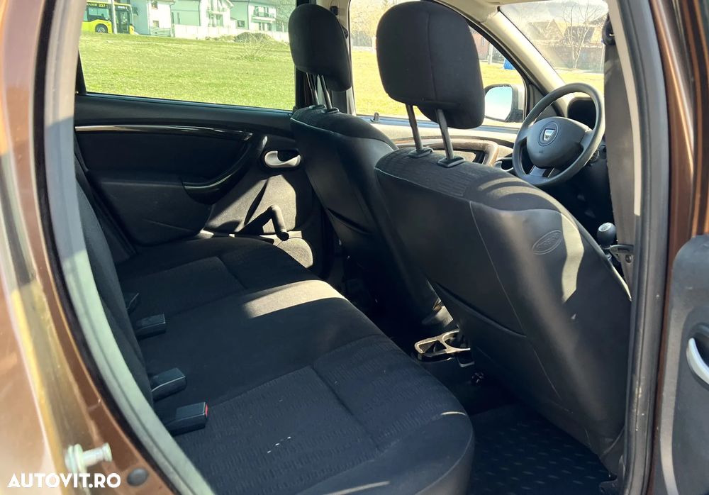 Dacia Duster dCi 110 FAP 4x4 Prestige - 16