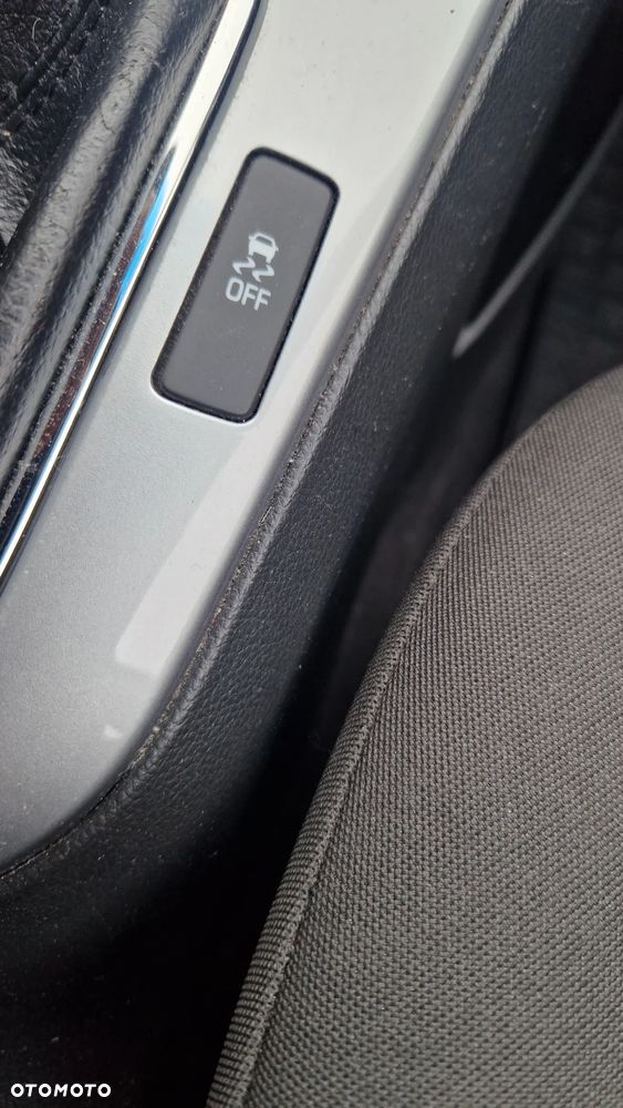 Chevrolet Cruze 1.6 LT - 13