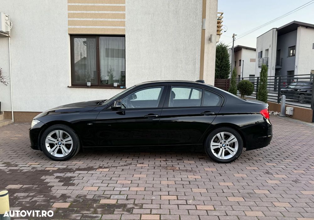 BMW Seria 3 320d Aut. Sport Line - 4