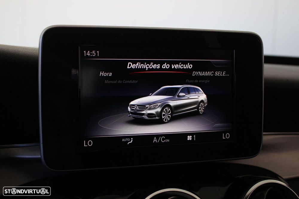 Mercedes-Benz C 300 h AMG Line - 24