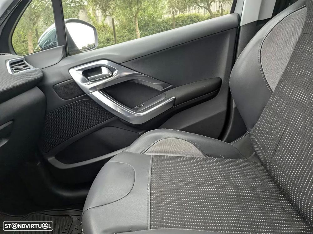 Peugeot 2008 1.6 BlueHDi Allure - 15
