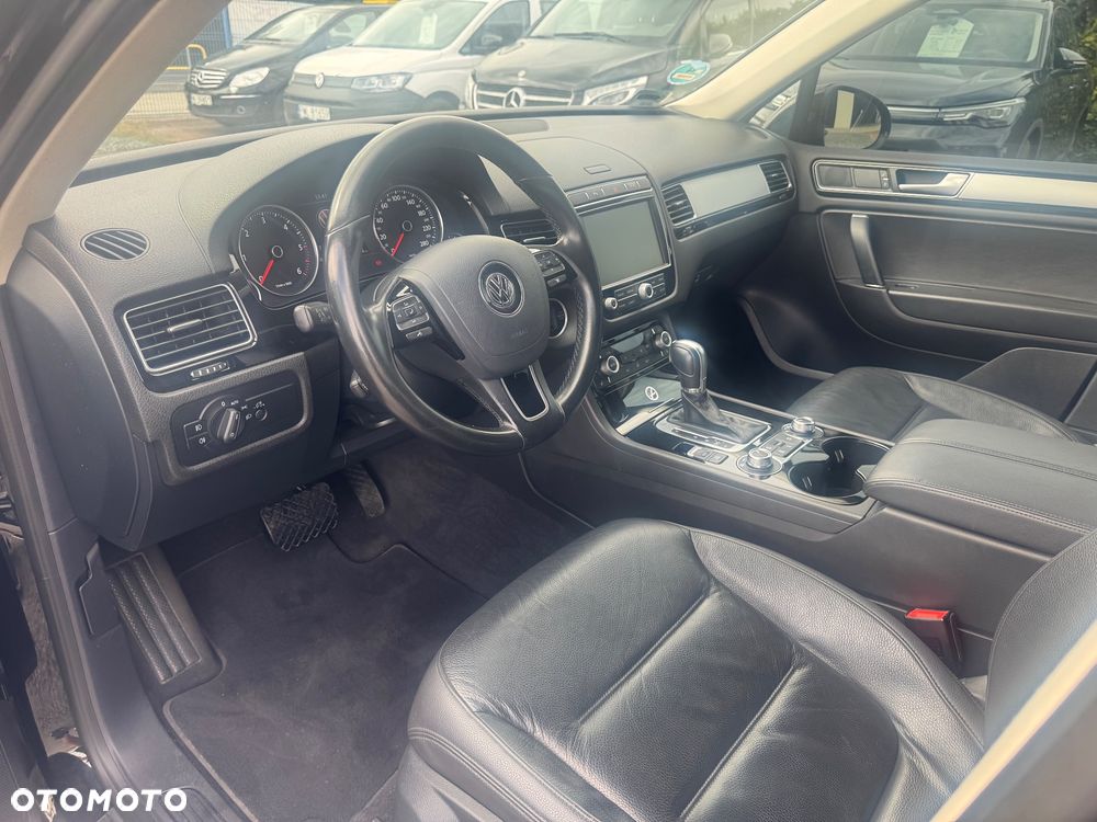 Volkswagen Touareg 3.0 V6 TDI BMT - 8