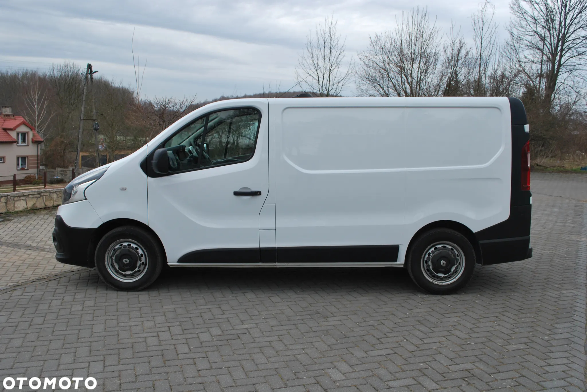Renault Trafic 1.6dci 90KM L1H1 - 4