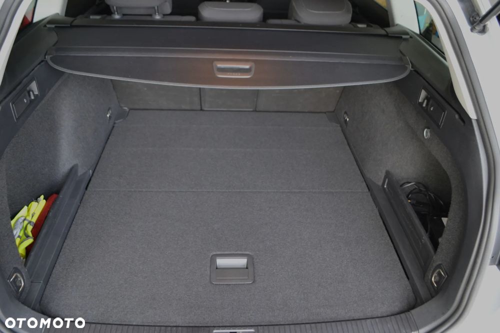 Volkswagen Passat 2.0 TDI EVO Business DSG - 19