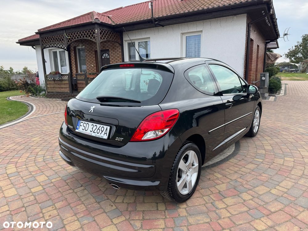 Peugeot 207 - 14