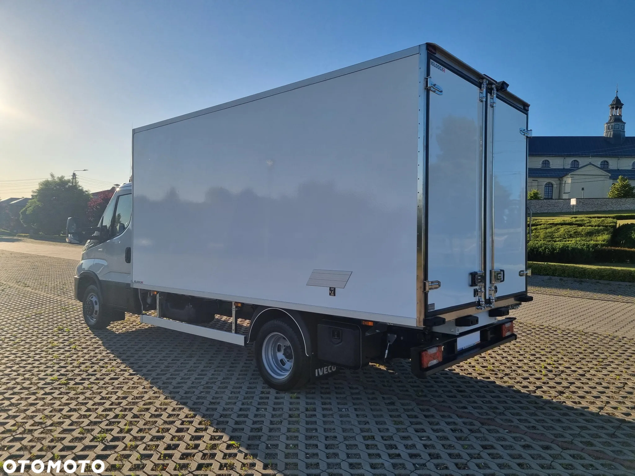 Iveco Daily 50-180 Hi-Matic Chłodnia 8-Palet -20/+20 Zasilanie Stacjonarne 230V Agregat ZANOTTI 350 / UNIKAT / - 3