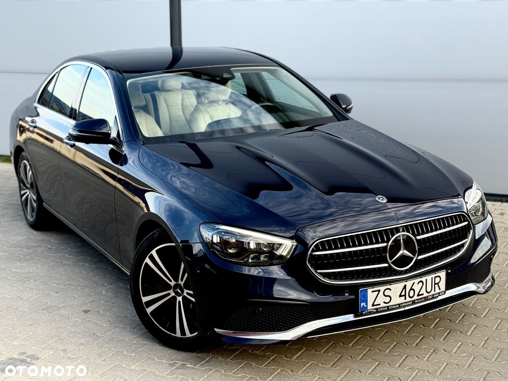 Mercedes-Benz Klasa E 300 9G-TRONIC - 12