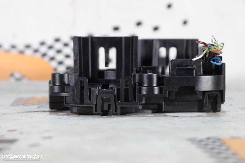 Módulo Eletrónico Bmw 1 (E87)  61319110889 / 9110889 / 01418439 - 6