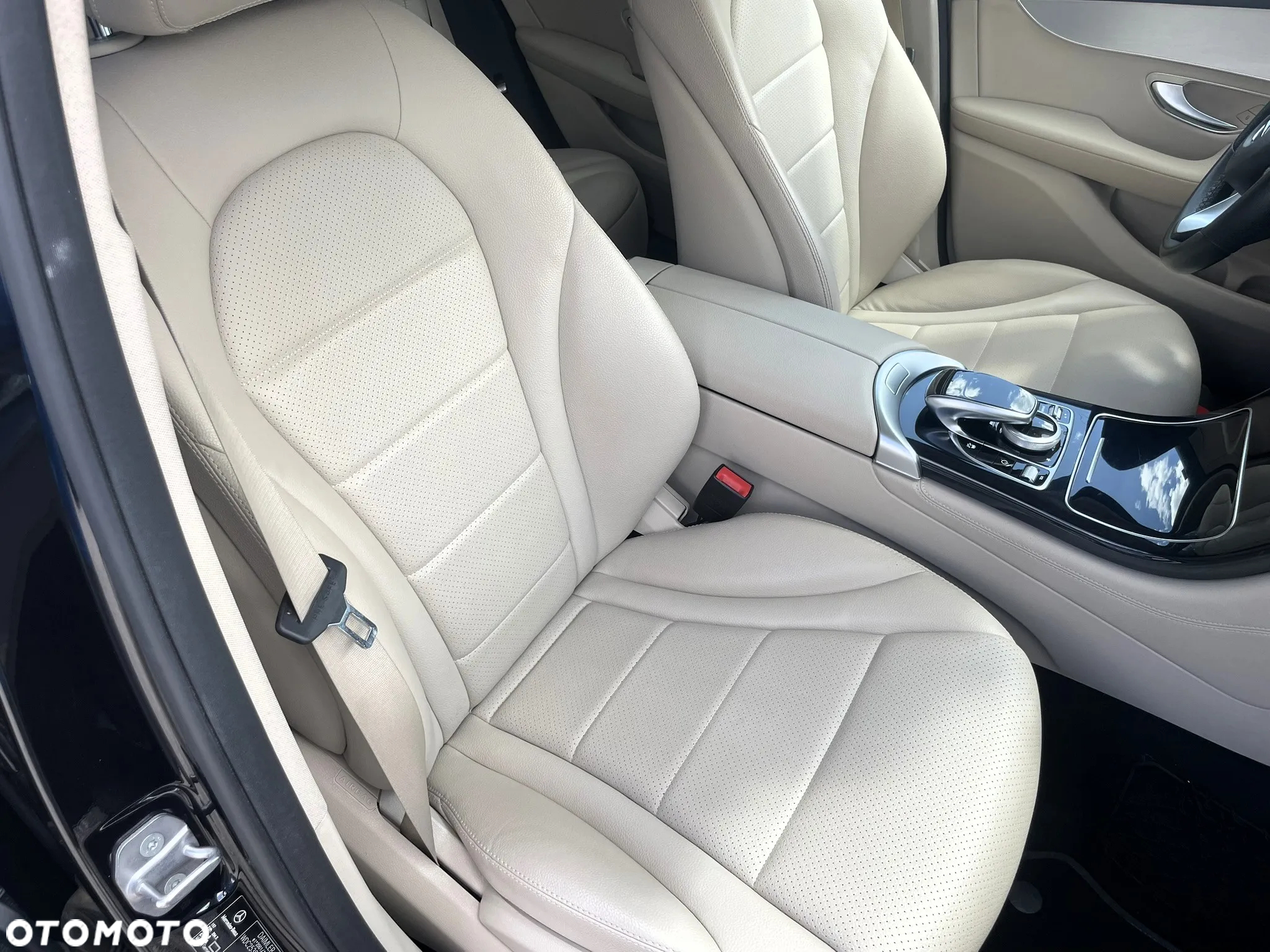 Mercedes-Benz GLC 250 4-Matic - 14