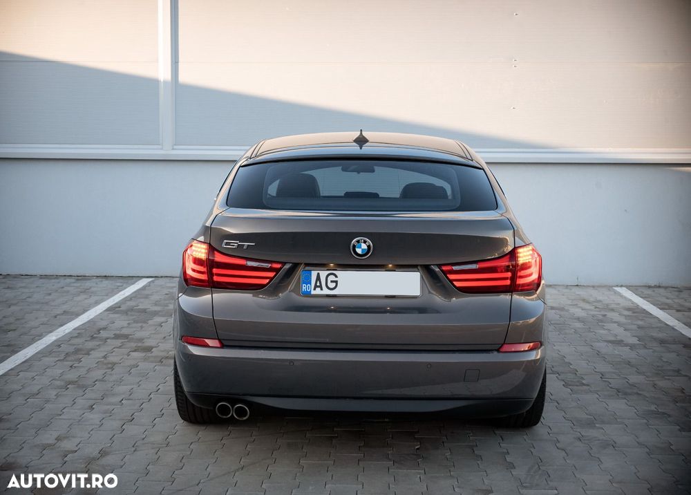 BMW Seria 5 520d Gran Turismo - 7