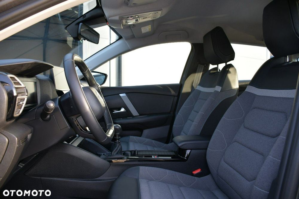 Citroën C4 1.2 PureTech Shine S&S - 15
