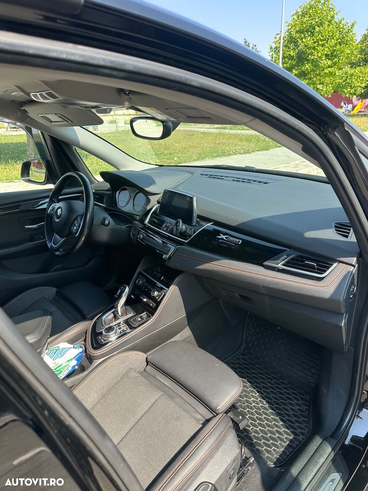 BMW Seria 2 220d AT - 6