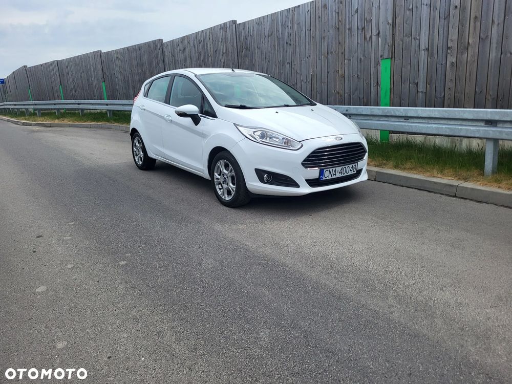 Ford Fiesta 1.5 TDCi St&St Ambiente - 6