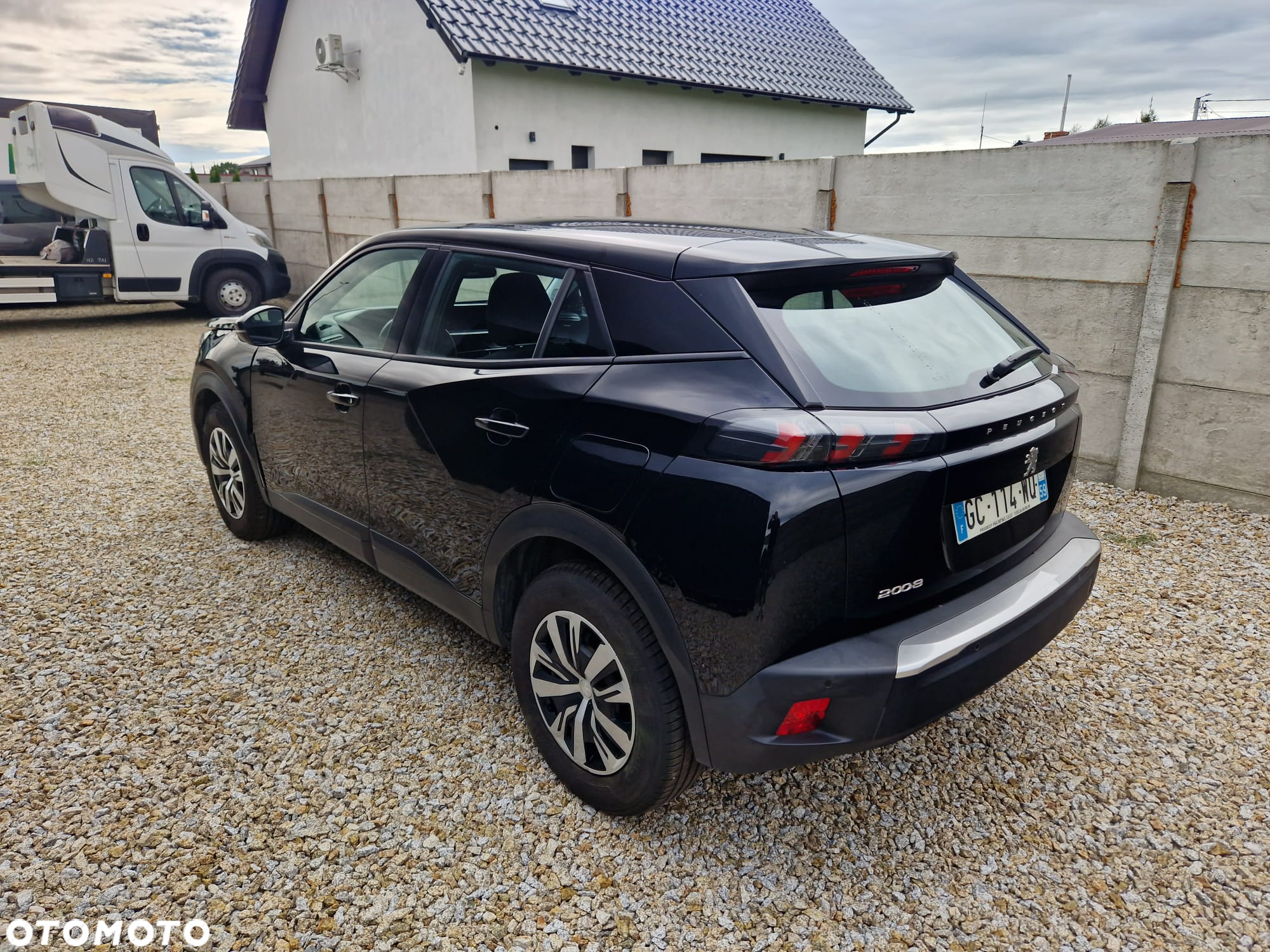 Peugeot 2008 - 3