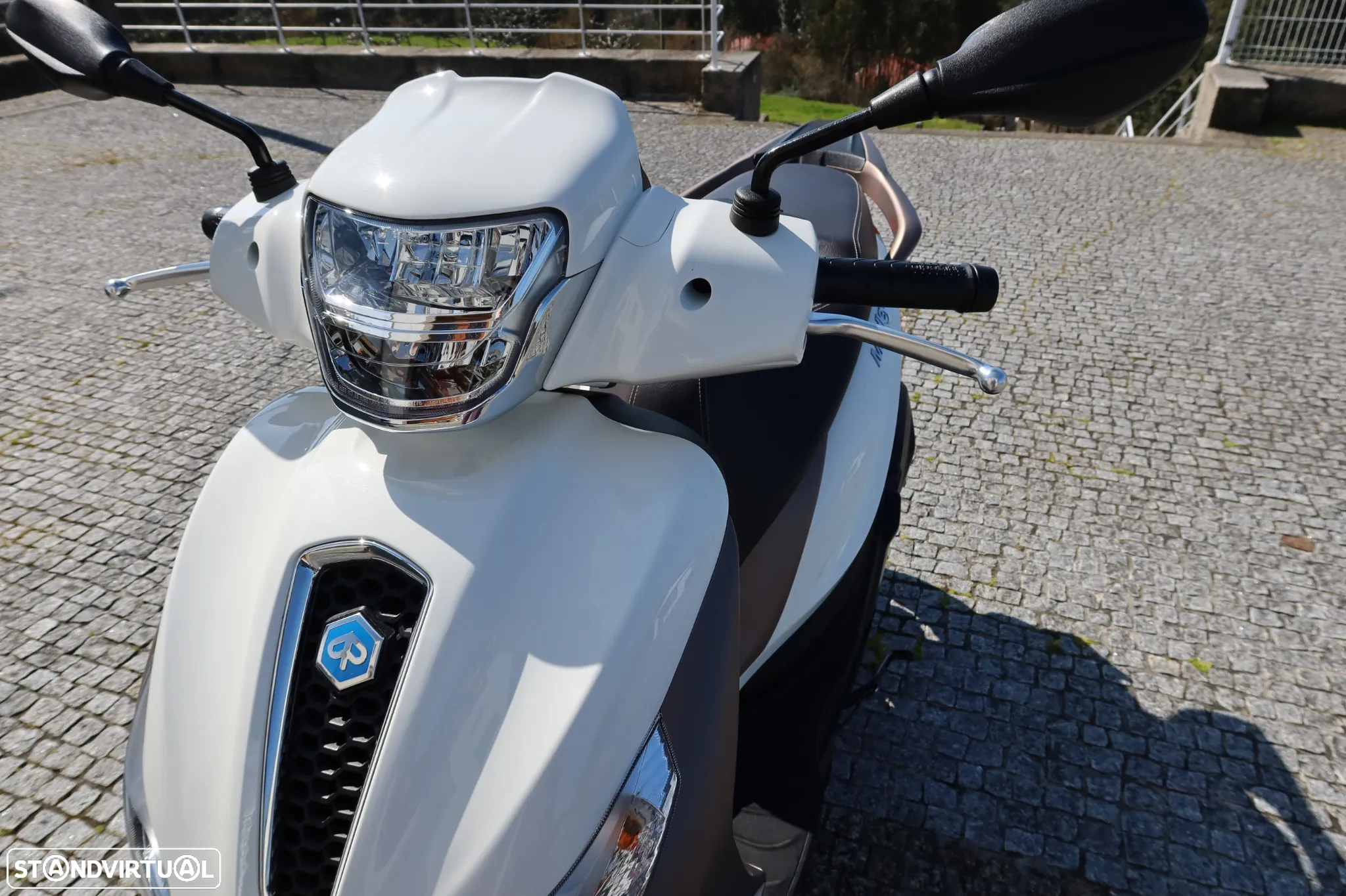 Piaggio 125 Normal - 2