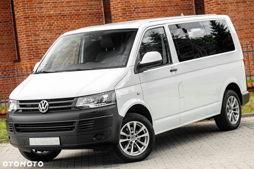 Volkswagen Caravelle - 2
