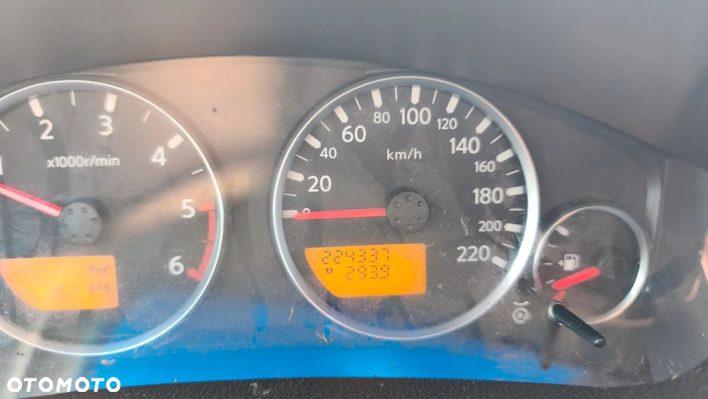 Nissan Pathfinder - 5