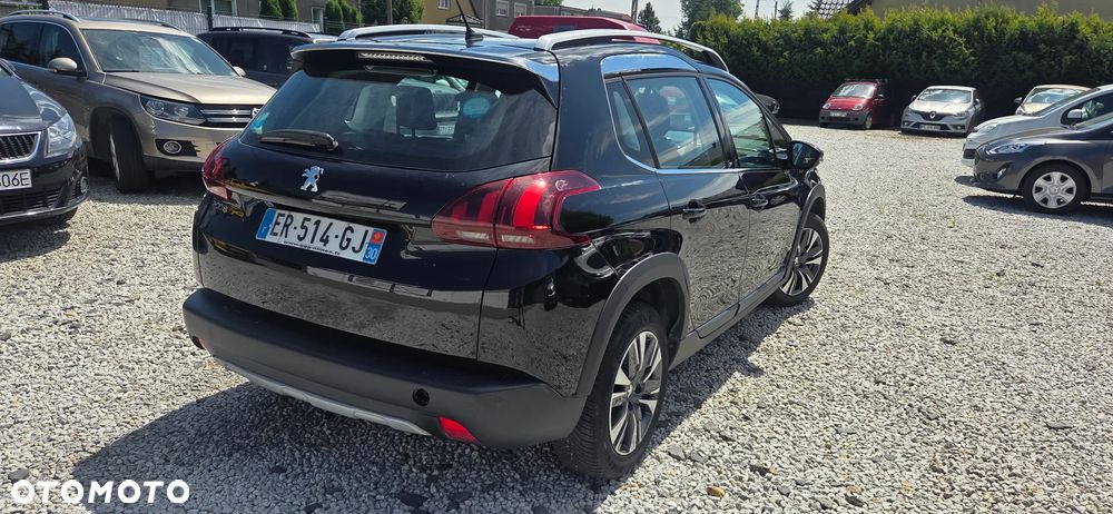 Peugeot 2008 1.2 Pure Tech Allure S&S EAT6 - 2