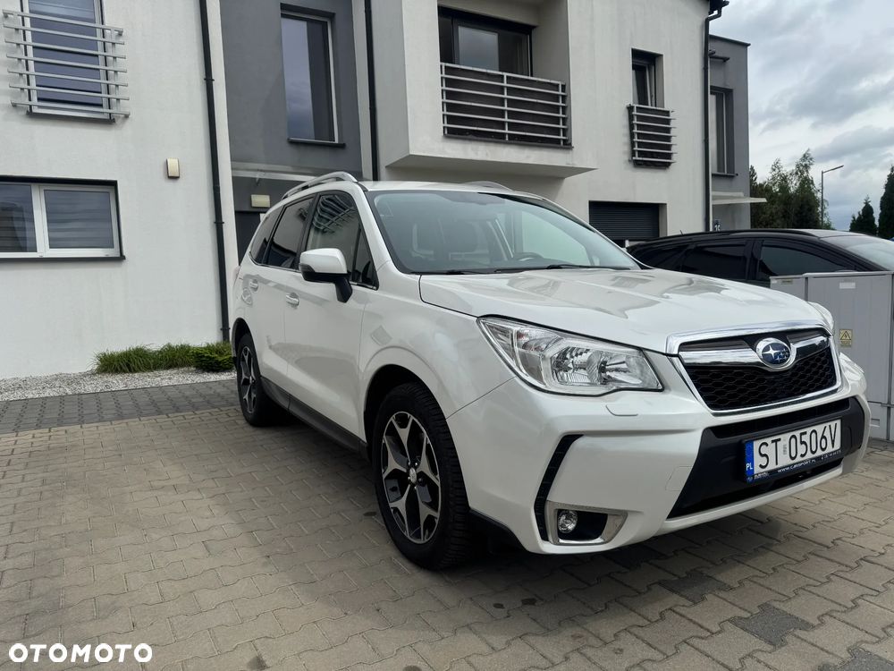Subaru Forester 2.0XT Comfort Lineartronic - 2