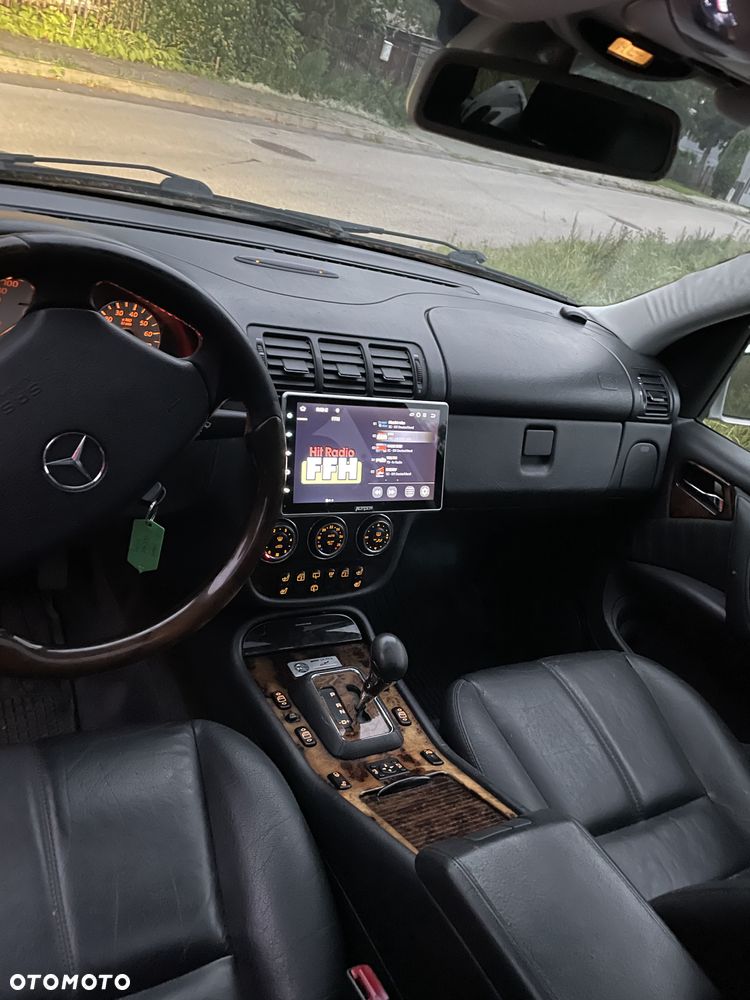 Mercedes-Benz ML 55 AMG - 7