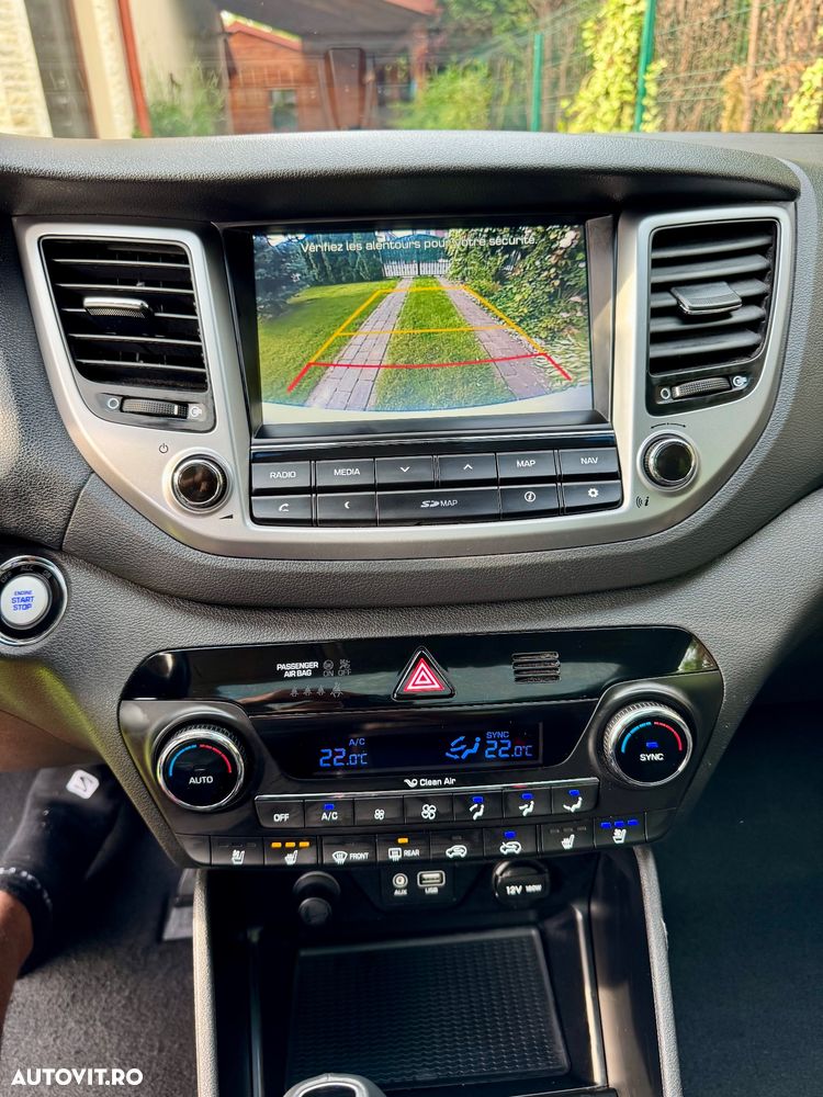 Hyundai Tucson - 8
