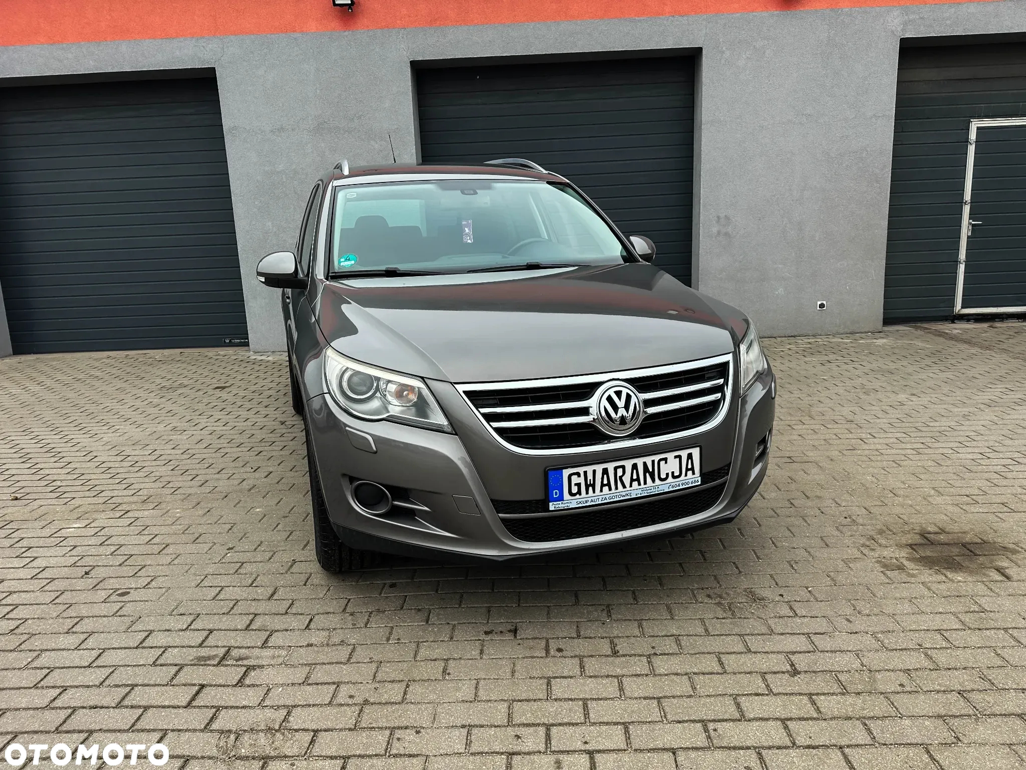 Volkswagen Tiguan 2.0 TDI DPF 4Motion BlueMotion Technology DSG Exclusive - 11
