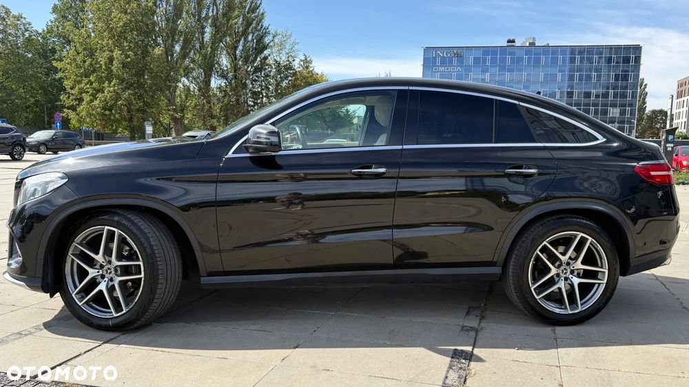 Mercedes-Benz GLE 350 d 4-Matic - 3