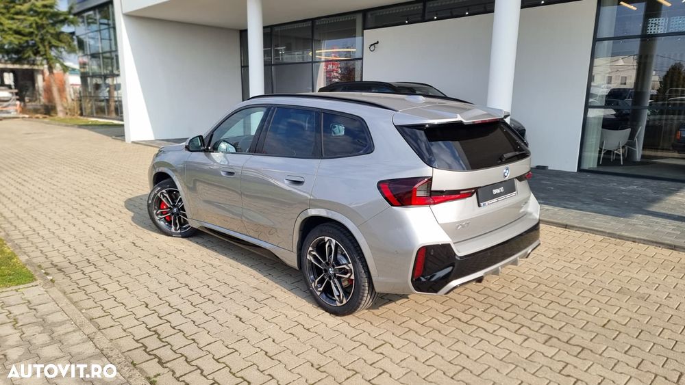 BMW iX1 xDrive30 - 3