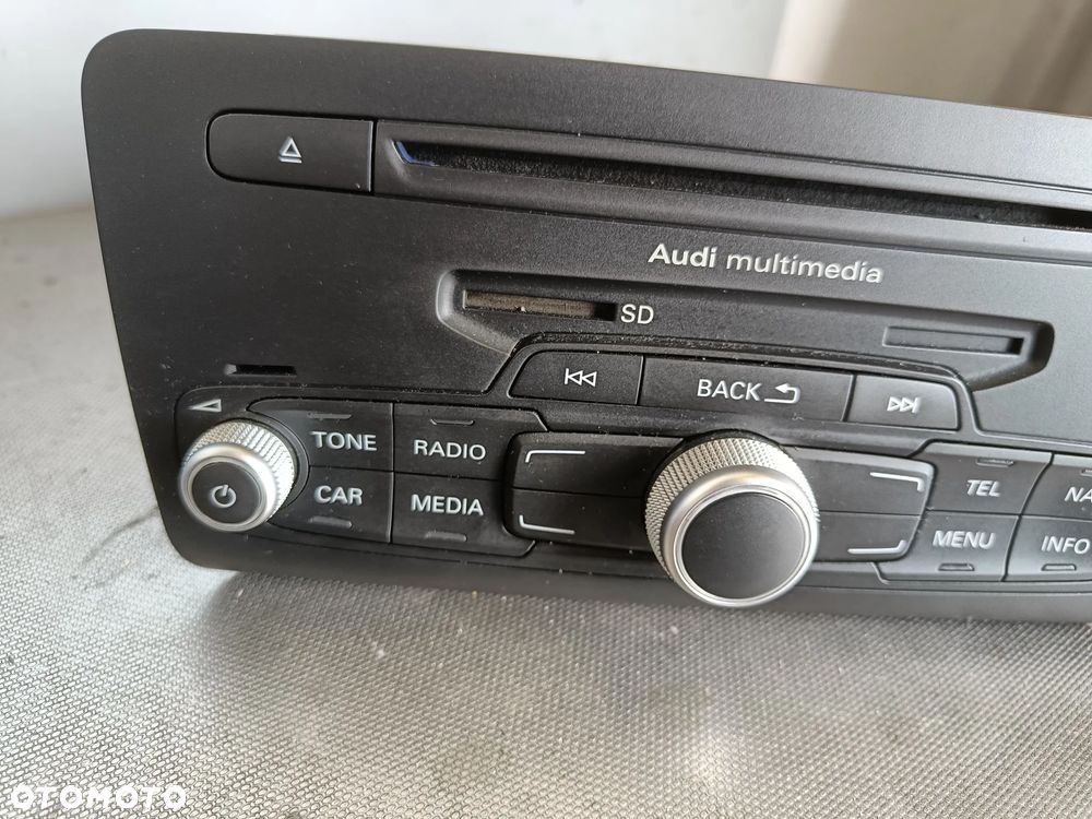 Radio Audi A1 8X 8X0035183F - 4