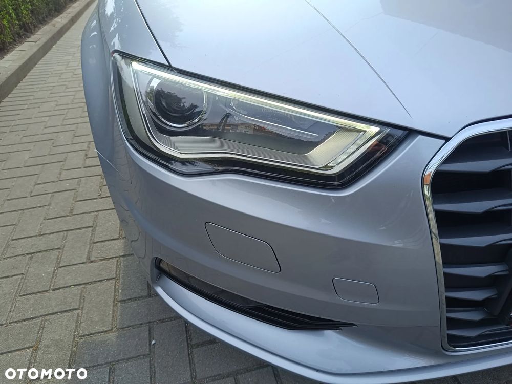 Audi A3 Limousine 1.6 TDI design - 16