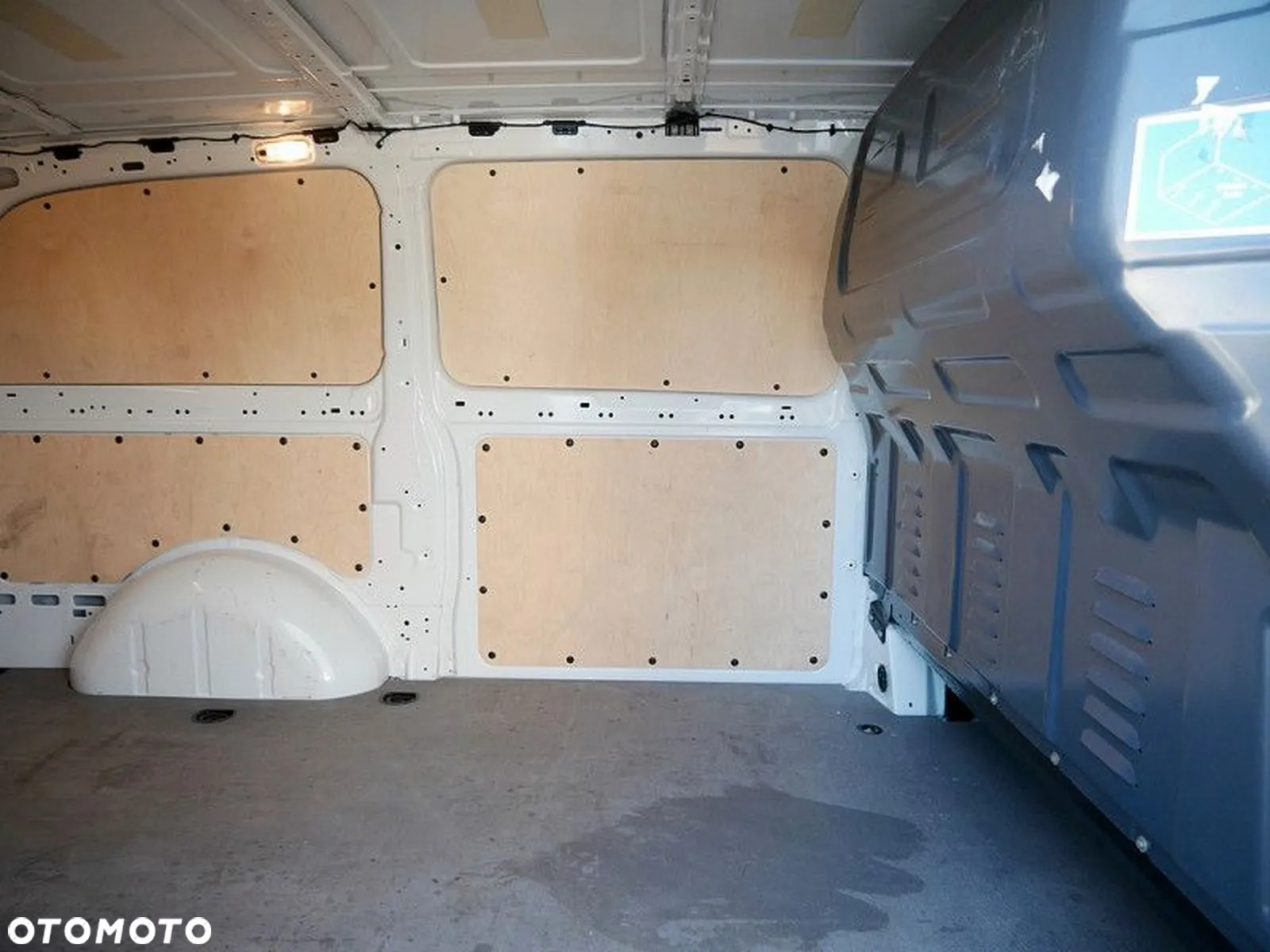 Mercedes-Benz Vito - 18