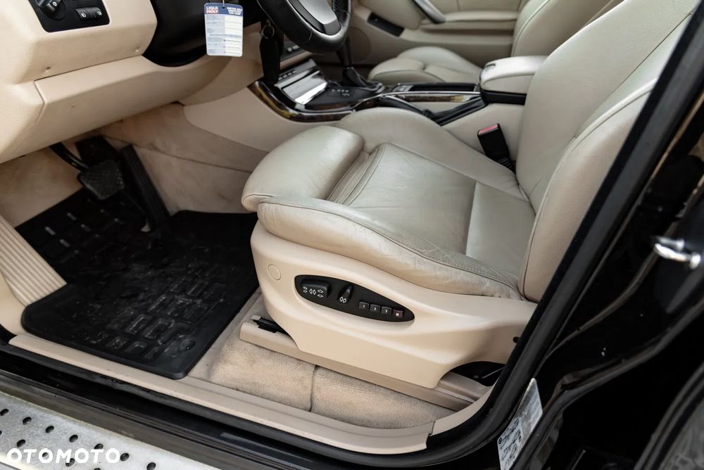 BMW X5 3.0 i Edition Exclusive - 17