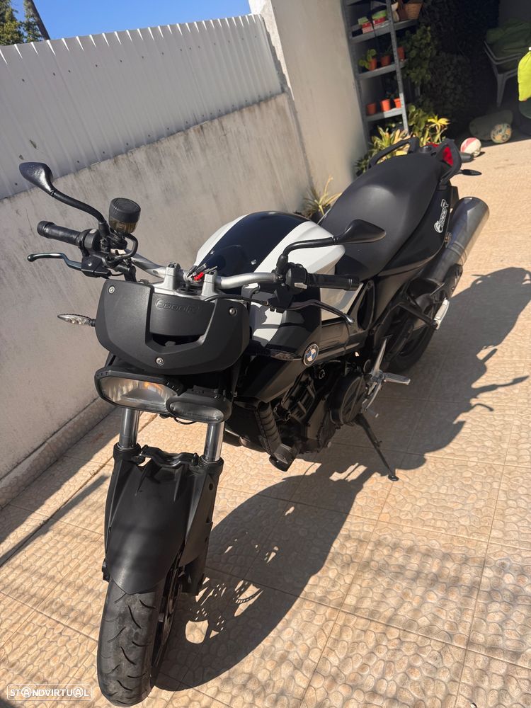 BMW F 800 R Naked - 6