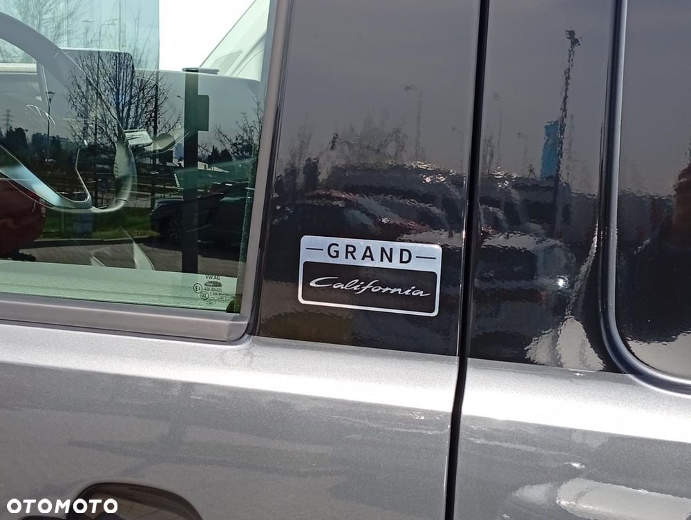 Volkswagen Grand California - 14