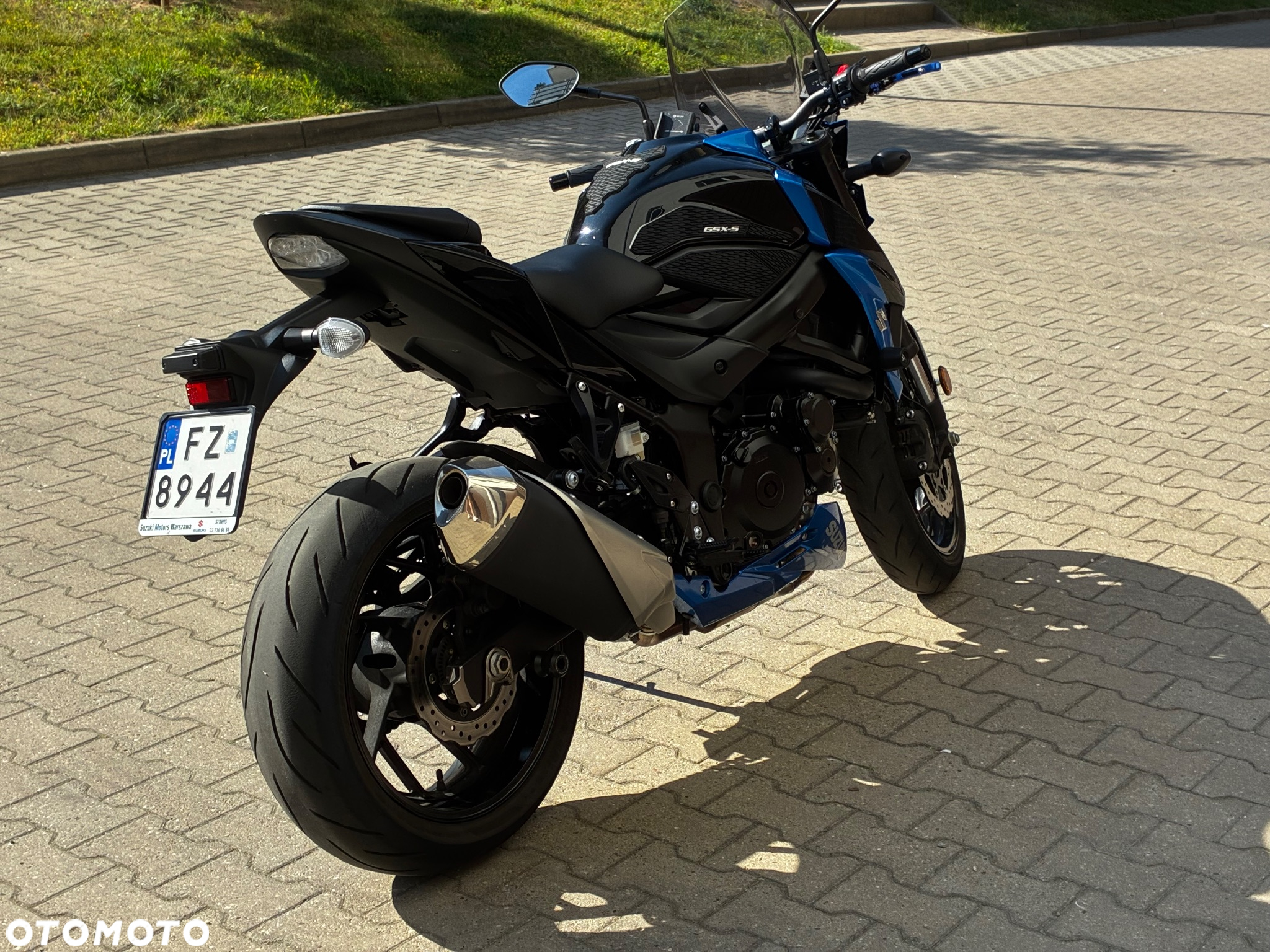 Suzuki GSX - 7