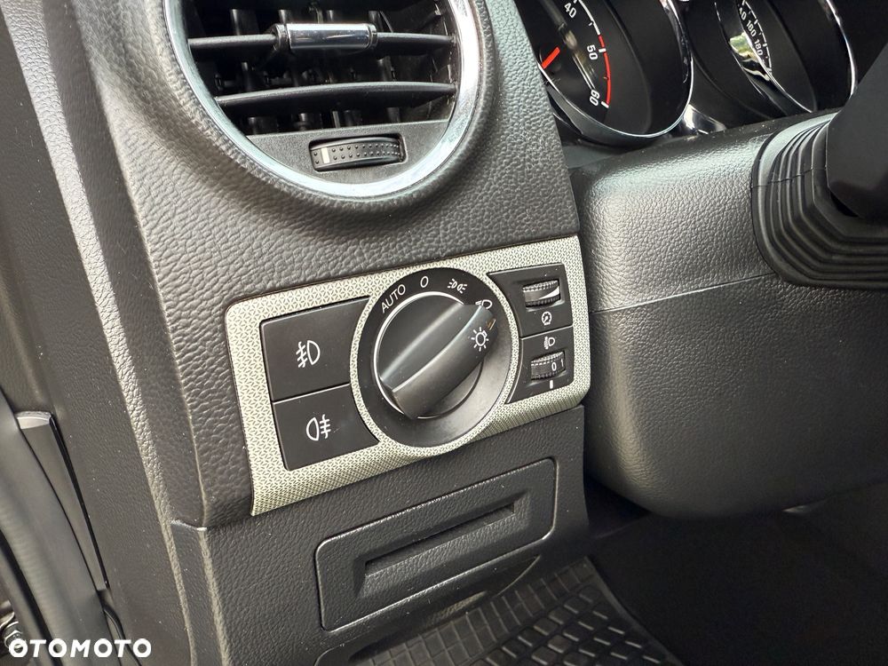 Opel Antara 2.2 CDTI Cosmo - 32