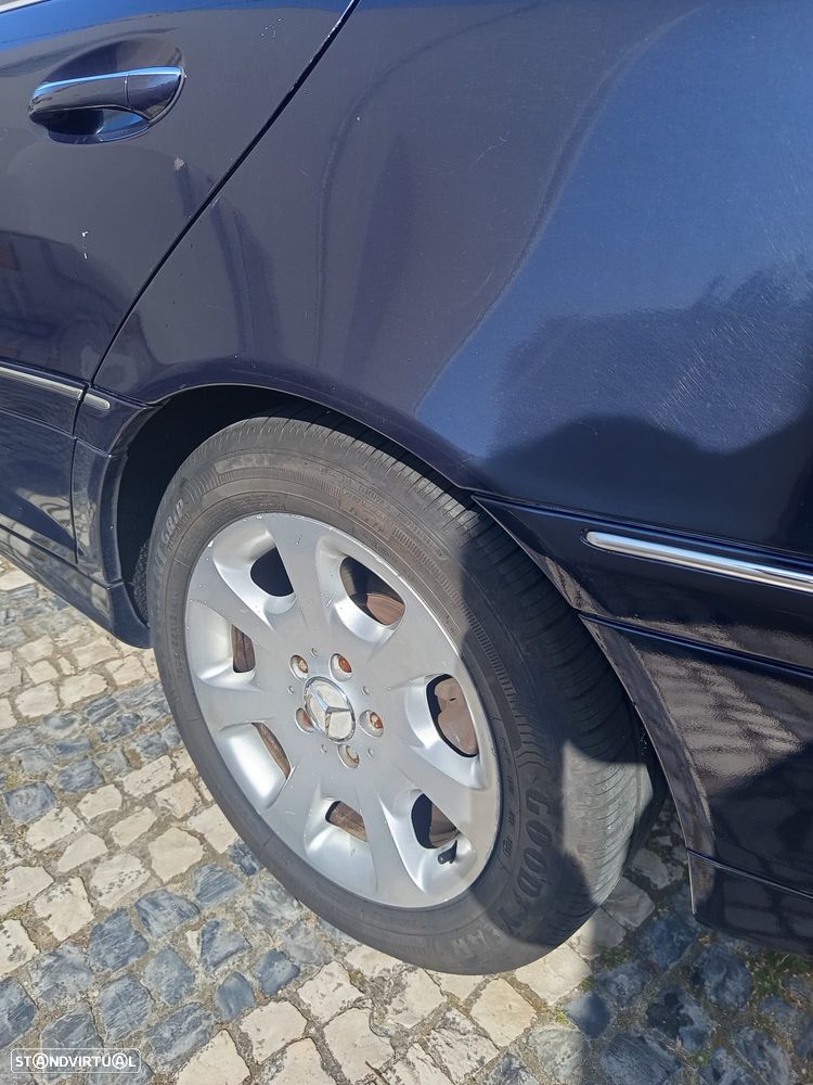 Mercedes-Benz C 220 - 4