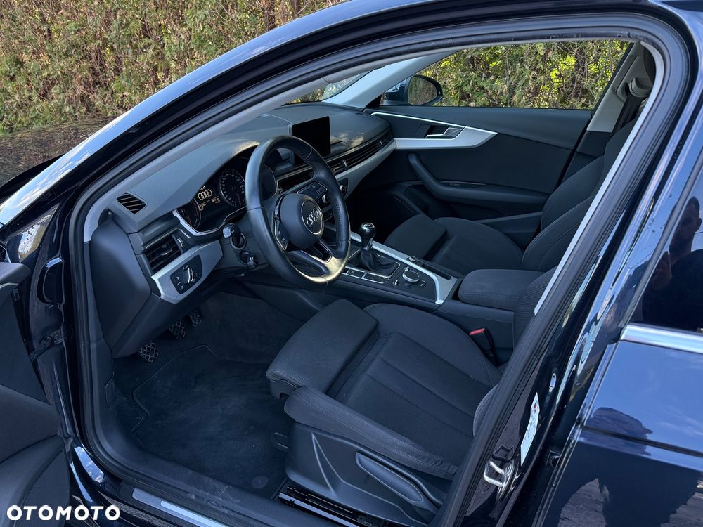 Audi A4 Avant - 12