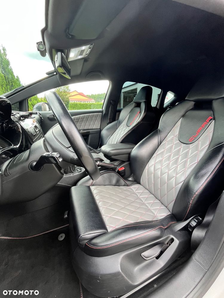 Seat Leon 2.0 T FSI Cupra R - 15