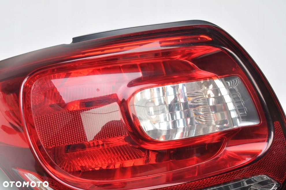 CITROEN DS3 LAMPA LEWA TYLNA LEWY TYŁ 9676973880 - 2