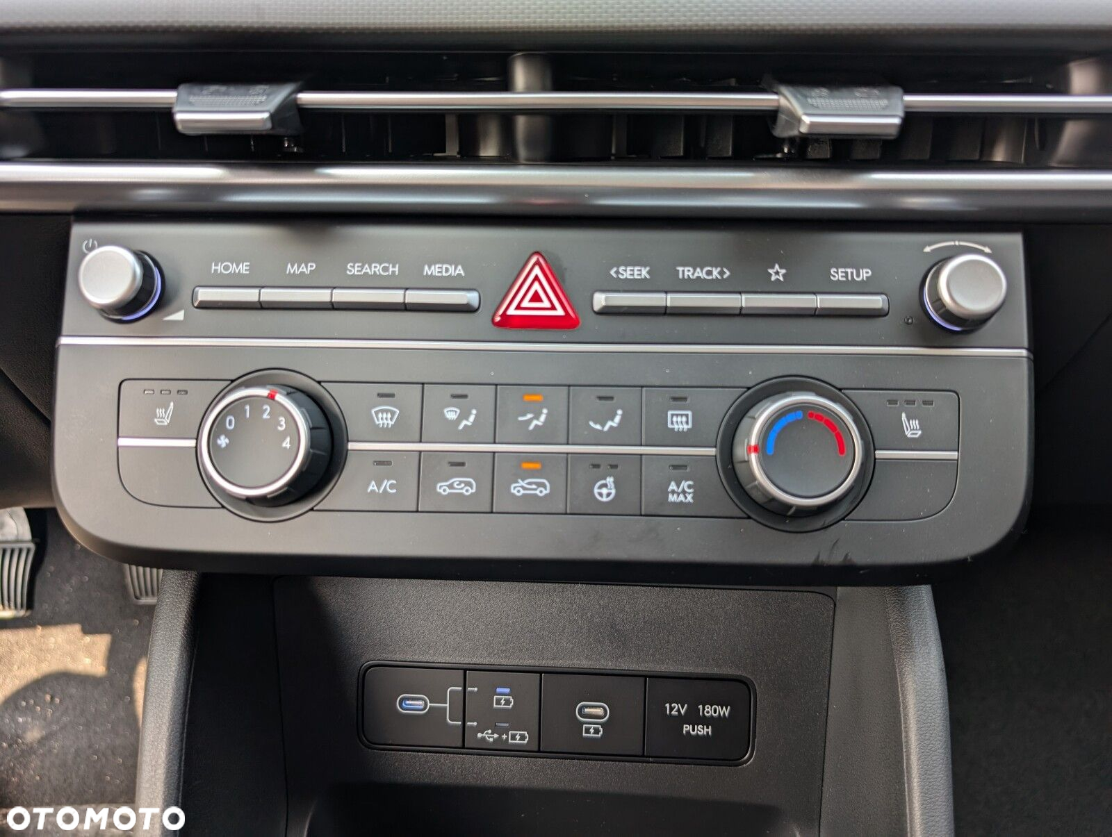 Hyundai Tucson - 14