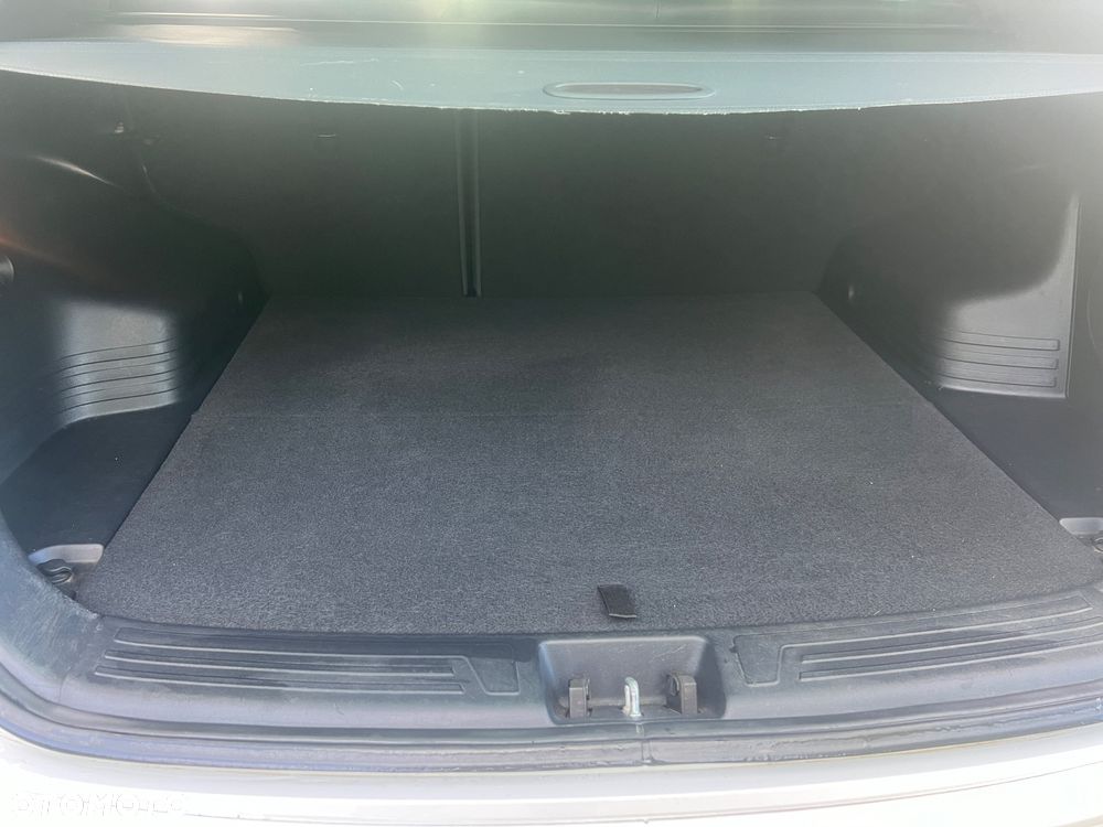 Hyundai ix35 - 16