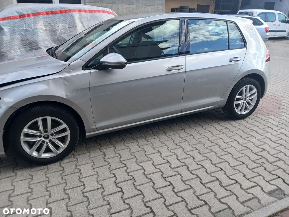 Volkswagen Golf 1.6 TDI BMT Highline - 8
