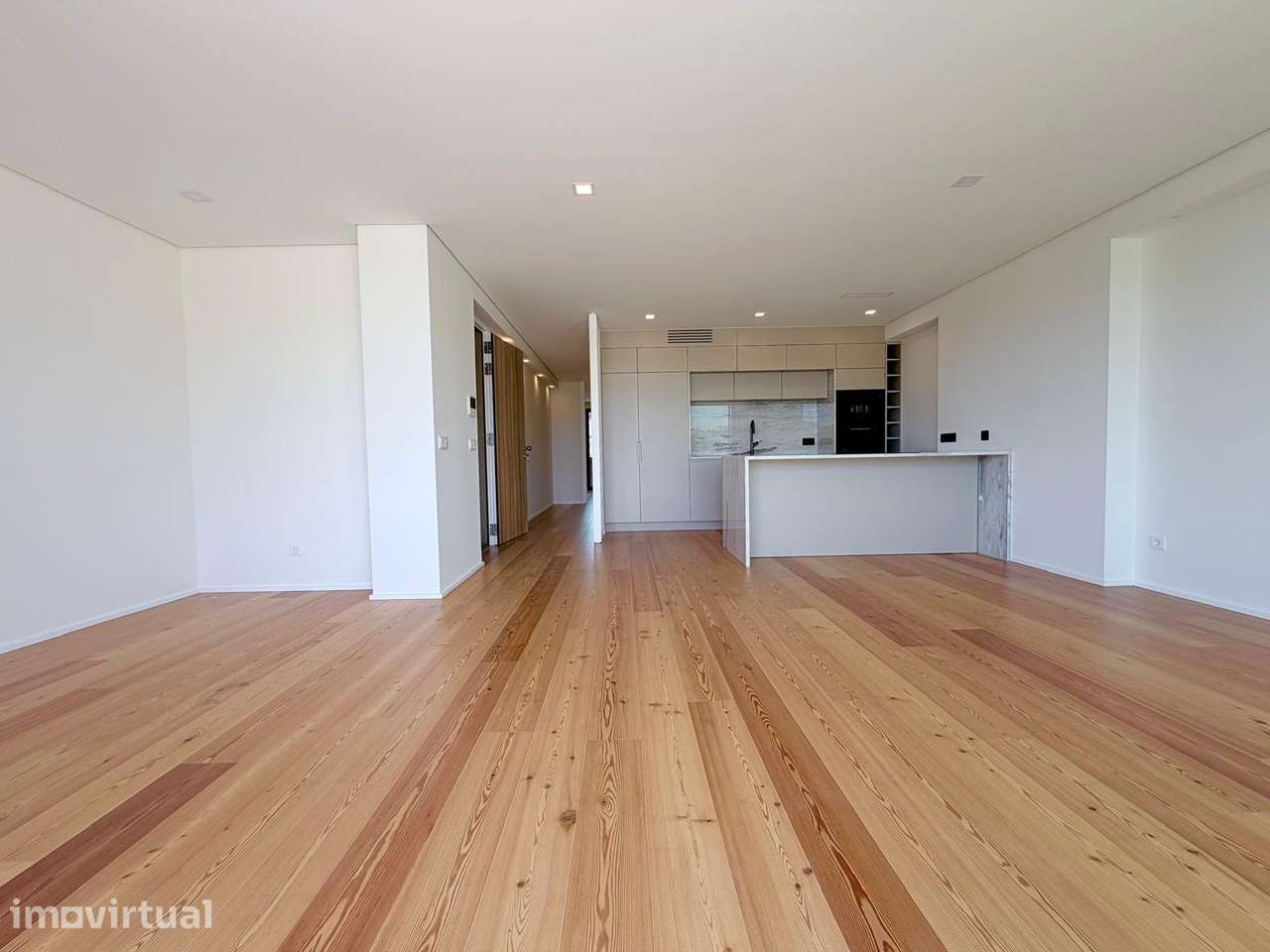 Penthouse T2 Nova com Terraço e Vista Panorâmica Desafogada - Grande imagem: 3/19
