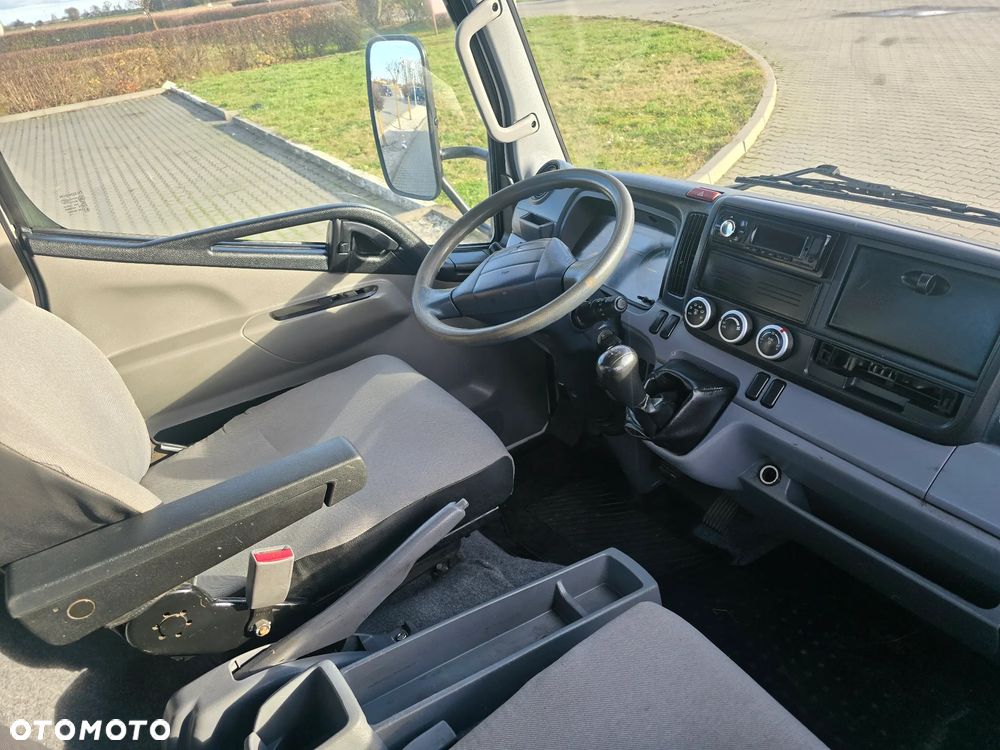 Mitsubishi Fuso canter - 21